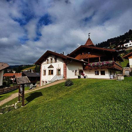 Garni Hotel Belalp Santa Cristina Val Gardena Kültér fotó