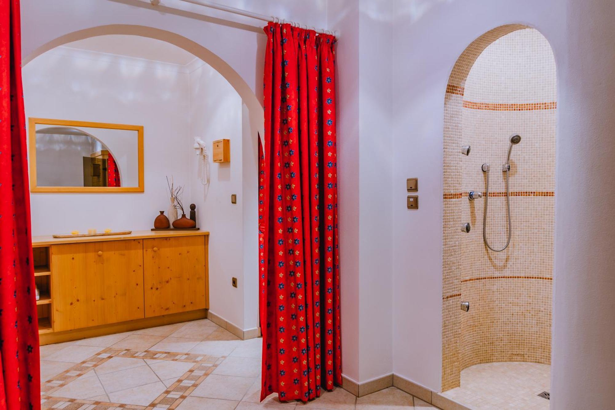 Garni Hotel Belalp Santa Cristina Val Gardena Kültér fotó