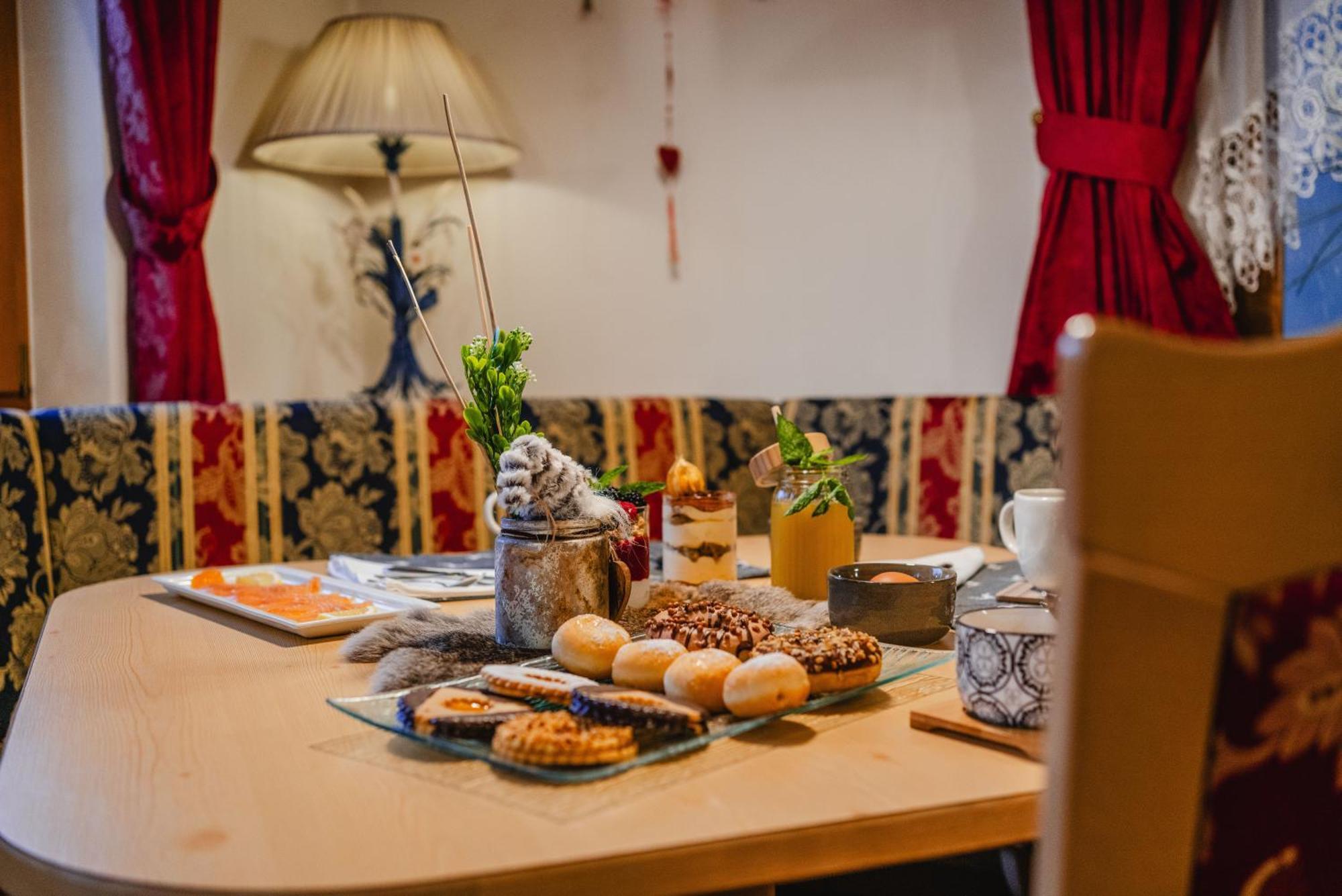 Garni Hotel Belalp Santa Cristina Val Gardena Kültér fotó